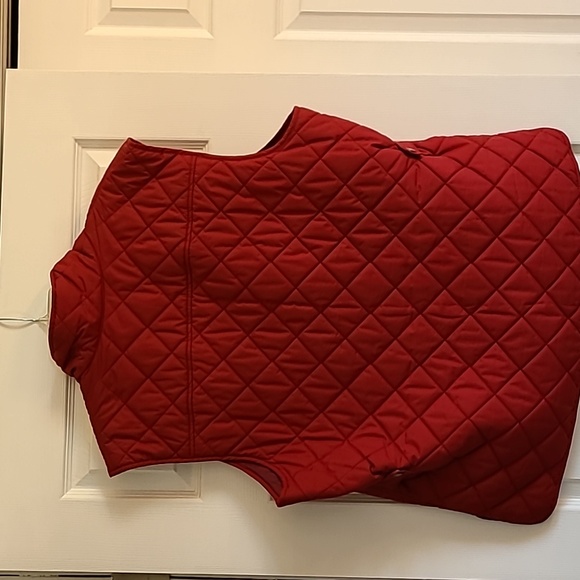 Womens Banana Republic wine color vest sz XL - Picture 6 of 8